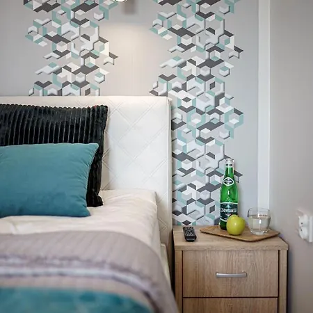 Blue Gardenia Apartment *